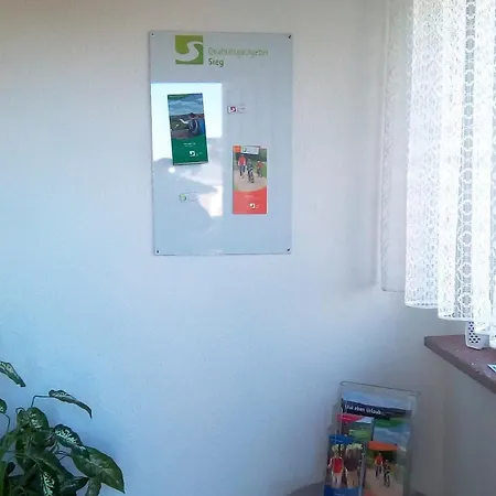 Klein Am Natursteig Sieg